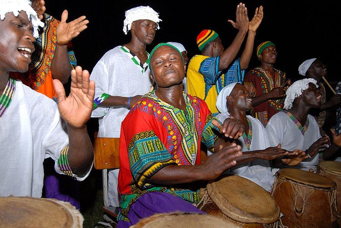 10 Days Trip to Cape Coast and Elmina Castles from Accra - Assin Manso and the route toward forced captivity
