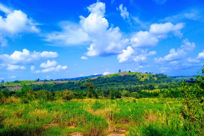 A Tour to Boti Falls - Timing, weather, and the feel of the day