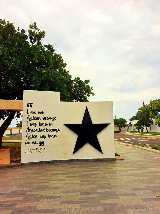 Accra: City Highlights Half-day Guided Tour with Transfers - Key points at a glance