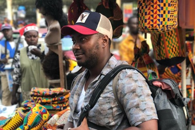 Accra City Tour, explore the history, and local flavours. - Makola Market: Accra’s commercial heart in 30 minutes