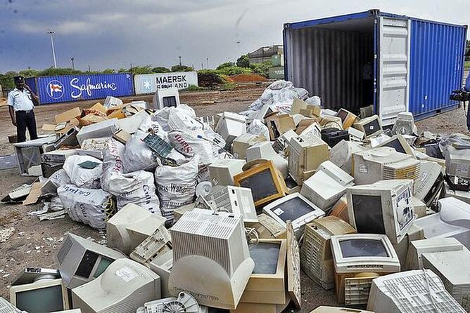 Accra E-waste and Recycling experience in Agbogbloshie - Why this Accra tour is different