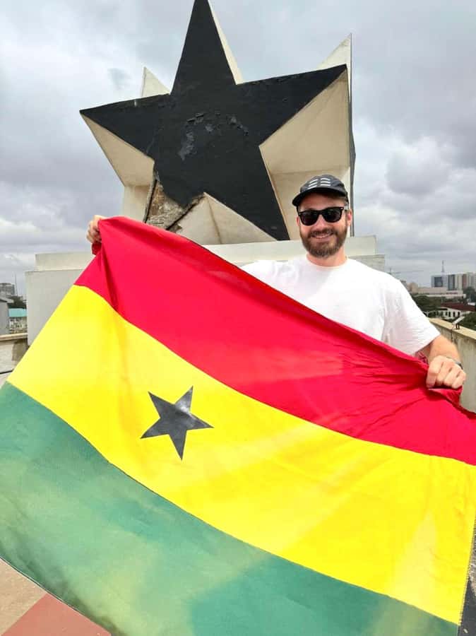 ACCRA GUIDED CITY TOUR, GHANA - Independence Square and the Black Star Square