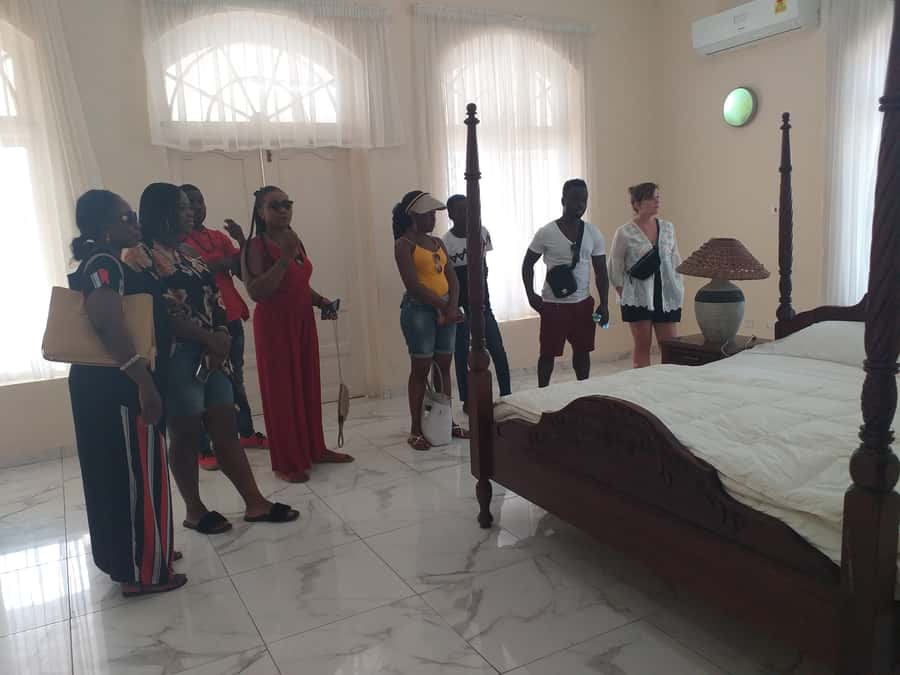 Accra: Guided City Tour with Lunch - Why this four-hour Accra tour works
