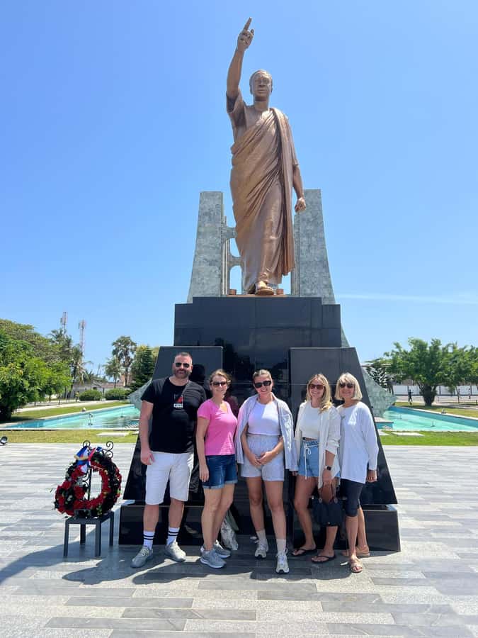 Accra: Guided City Tour with Lunch - Kwame Nkrumah Memorial Park in downtown Accra