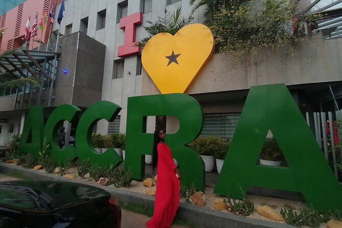 Accra Slave Castle and City Private Tour with Pick up - Fantasy coffins and the craft of remembrance