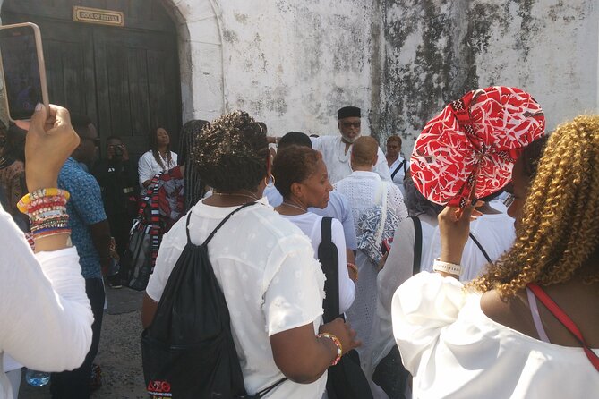 Cape Coast Day tour with Ekow - Elmina Castle and the weight of the past