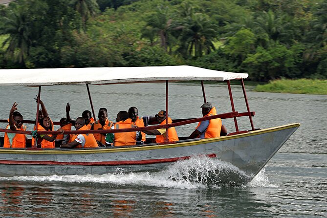 Caves and Cruise Tour in Ghana - Timing, pickup, and the real length of the day