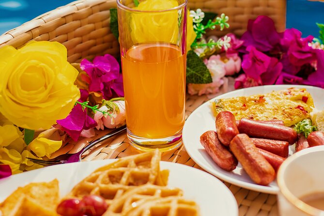 Floating Brunch Pool Experience - Is $150 Per Person Good Value?