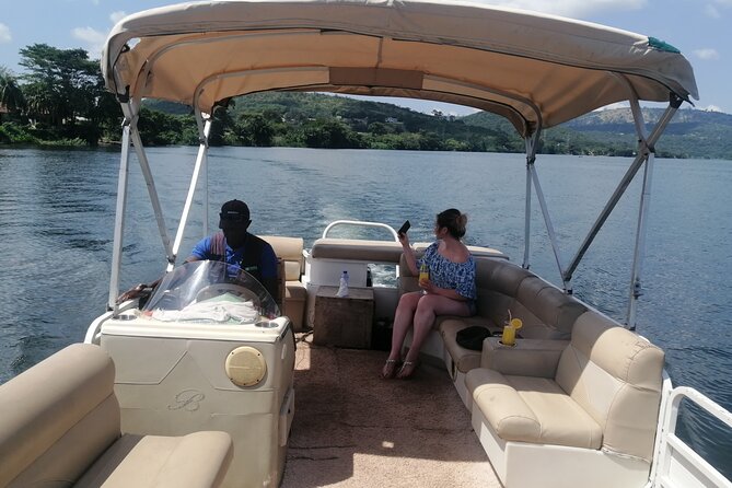 Full-Day Accra Safari and Boat Cruise Private Tour - Why the private format matters
