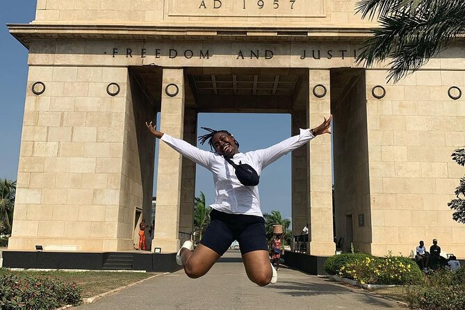 Full-Day Guided Tour Accra City, Ghana - Seeing the Black Star Gate and Independence Square