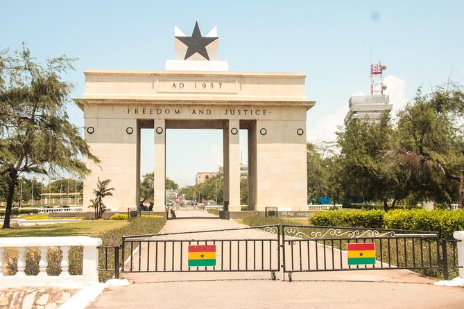 Half-day Accra Guided Tour - The Centre for National Culture: crafts, textiles, and shopping time