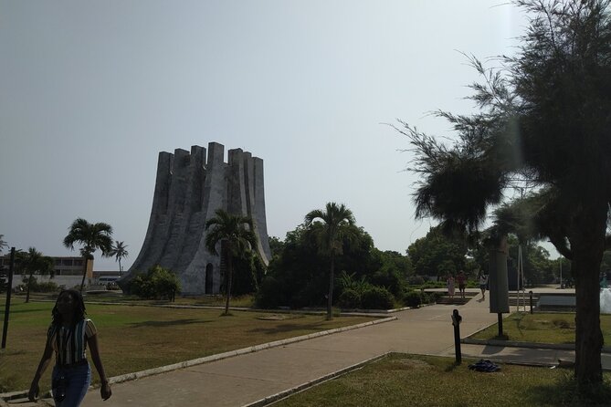 Half-day Accra Guided Tour - Prince and the value of a private guide