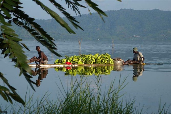 Lake Bosomtwe Boat Cruisely and Kumasi City Tours - Okomfo Anokye Sword Site and the Golden Stool