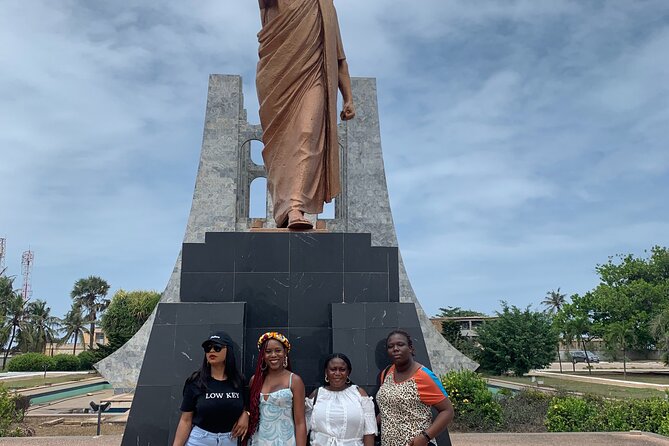 Private City Tour in Accra with Hotel Pickup and Lunch - The event center and stadium stops need clarification
