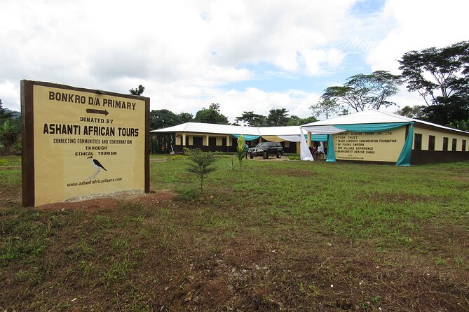 Private Multi-Day Ghana Tour about Culture History and Wildlife - 7 Days - Kakum puts you above the rainforest