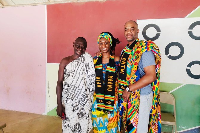 Traditional naming ceremony For African Diasporas in Kumasi - Kente weaving in Adanwomase