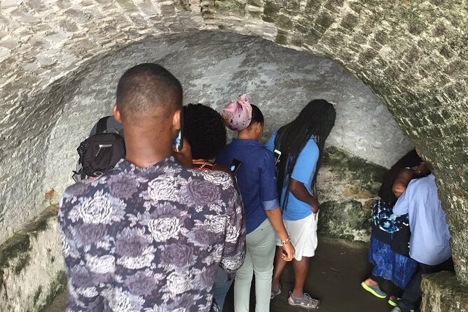 Travel Back In Time(The door of no return) - What the personal guiding adds